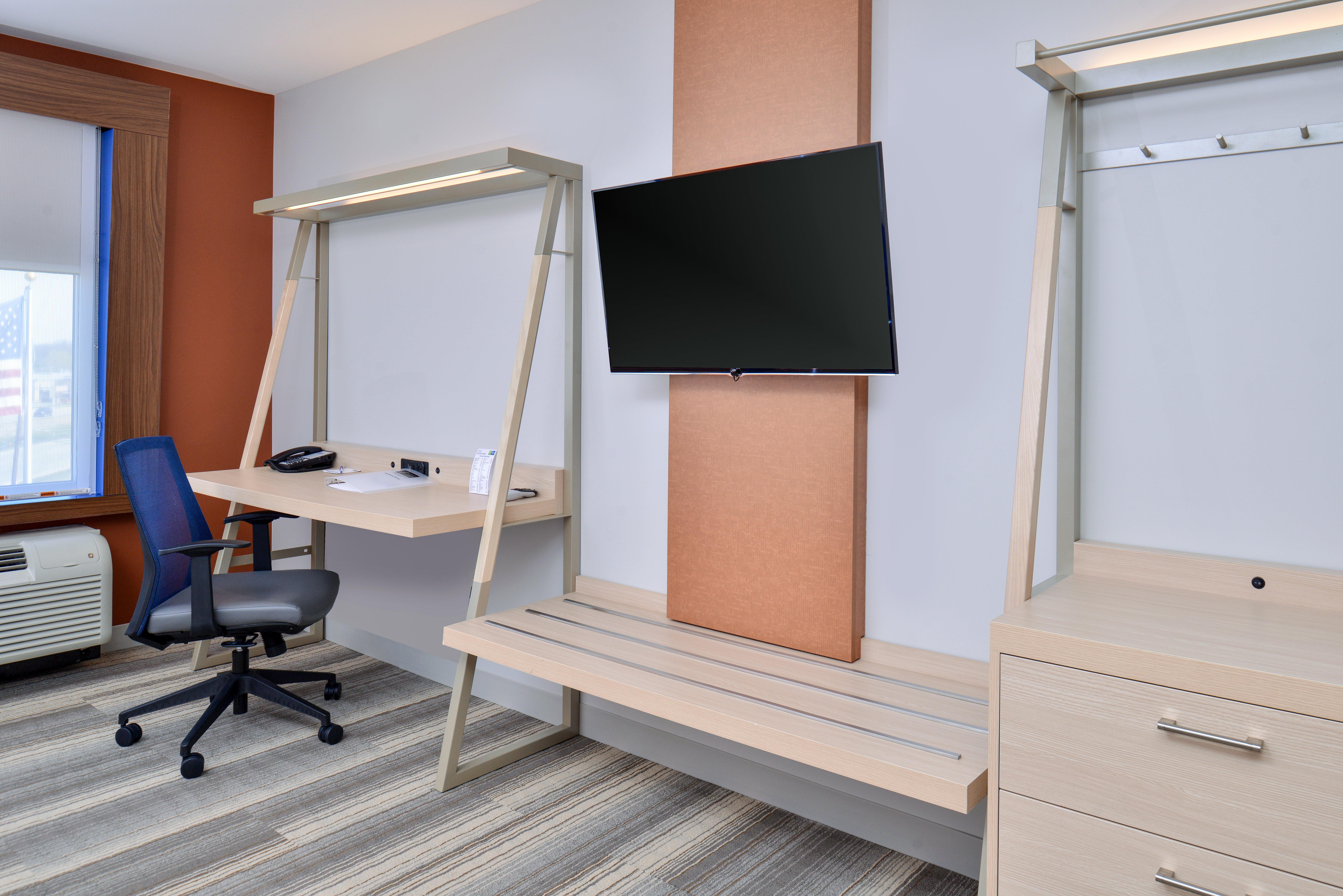 Holiday Inn Express & Suites - Brighton South - Us 23 By Ihg Bagian luar foto