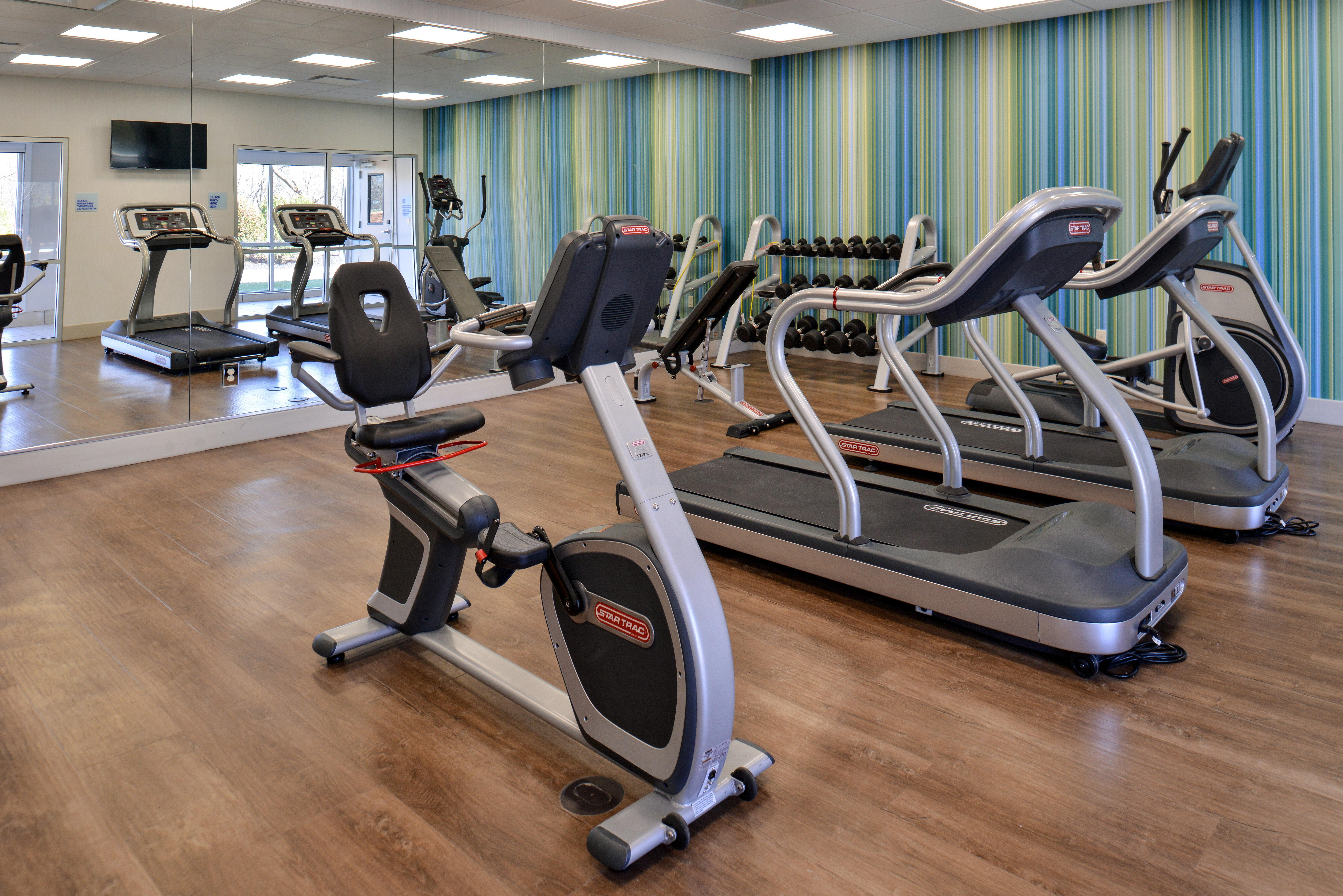 Holiday Inn Express & Suites - Brighton South - Us 23 By Ihg Bagian luar foto
