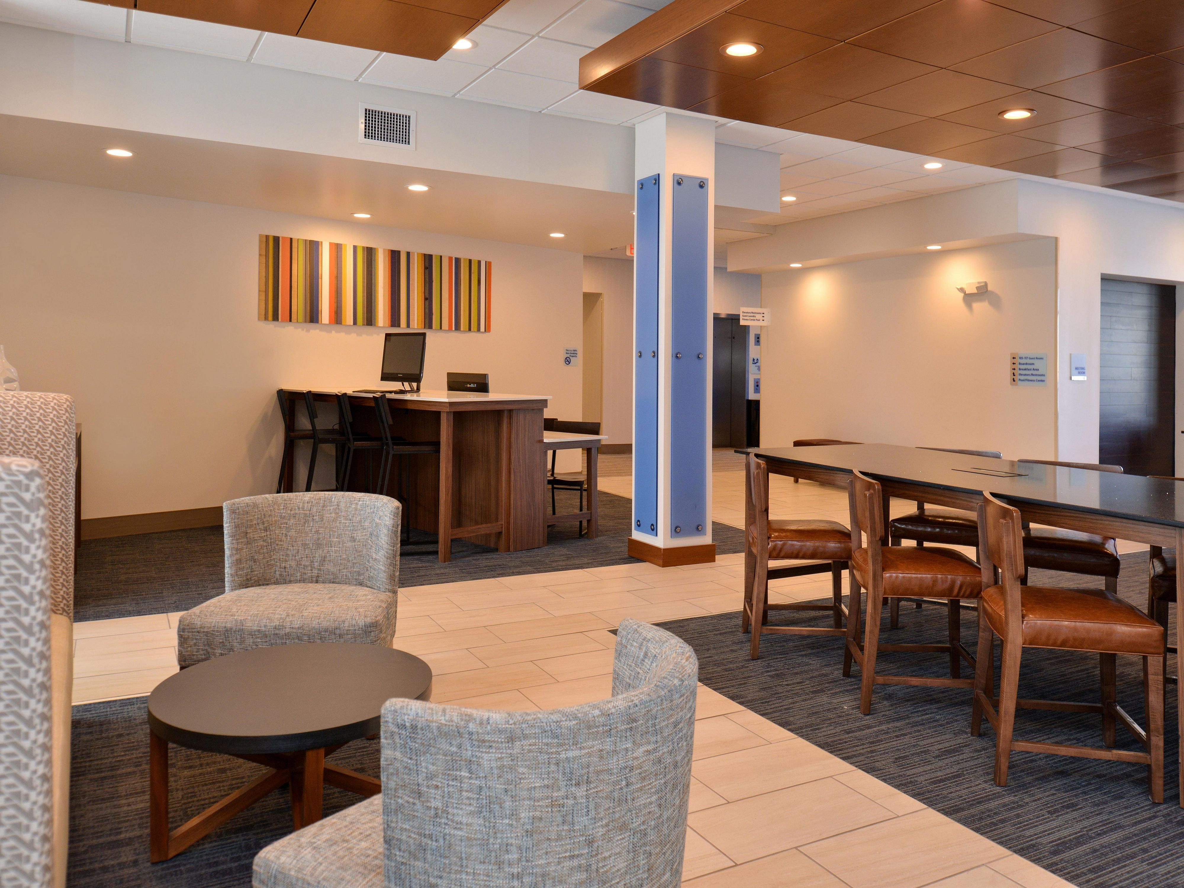 Holiday Inn Express & Suites - Brighton South - Us 23 By Ihg Bagian luar foto